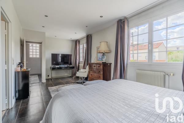 Maison à vendre 8 pièces 184 m² Colombes