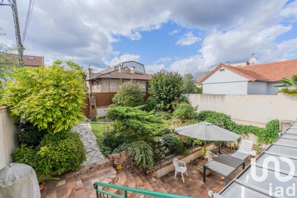 Maison à vendre 8 pièces 184 m² Colombes