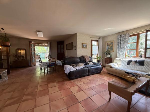 Maison à vendre de 153m2 6 pièces terrain de 1000m2 ALES (30)