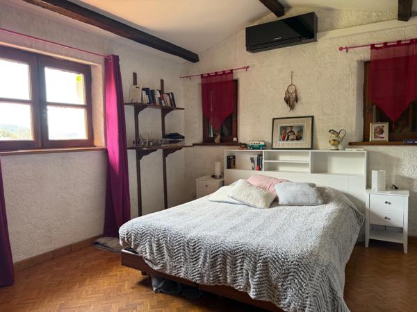 Maison à vendre de 153m2 6 pièces terrain de 1000m2 ALES (30)