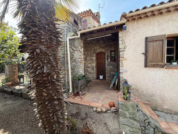 Maison à vendre de 153m2 6 pièces terrain de 1000m2 ALES (30)