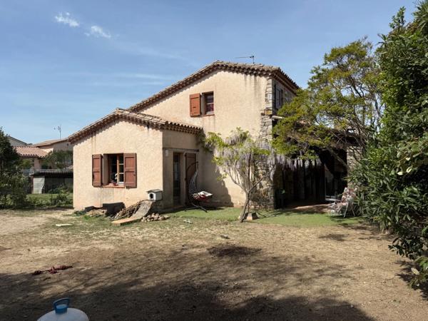 Maison à vendre de 153m2 6 pièces terrain de 1000m2 ALES (30)
