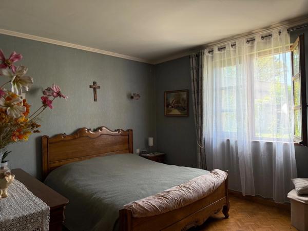 Maison à vendre de 153m2 6 pièces terrain de 1000m2 ALES (30)