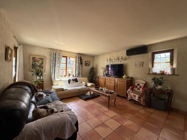 Maison à vendre de 153m2 6 pièces terrain de 1000m2 ALES (30)