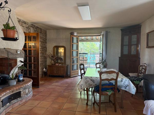 Maison à vendre de 153m2 6 pièces terrain de 1000m2 ALES (30)