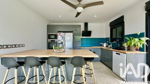 Maison à vendre 5 pièces 150 m² Saint-Pierre