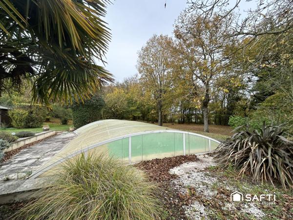 Maison familiale 8 chambres avec piscine