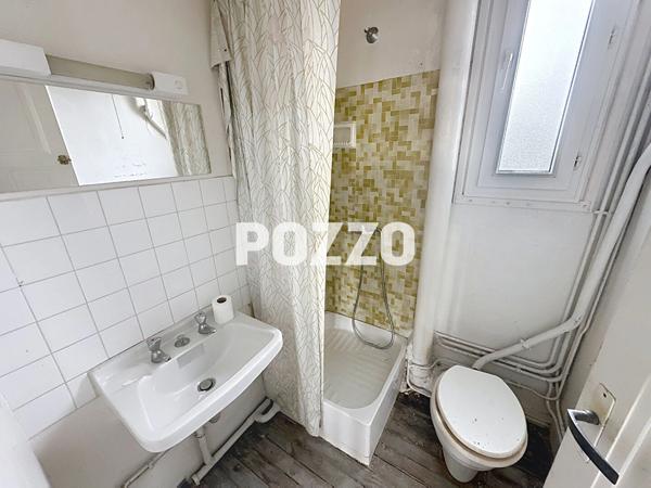 A VENDRE - Avranches CENTRE VILLE - Appartement et plateau à aménager - 3 pièce(s) AVRANCHES