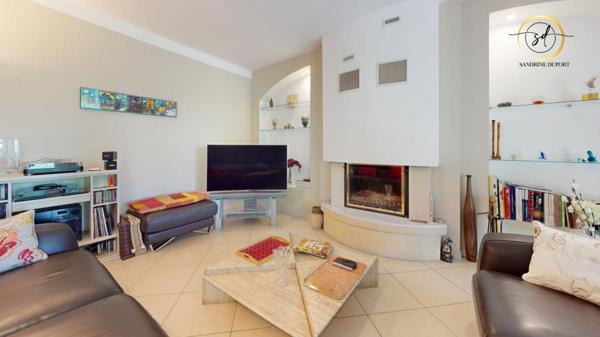 Maison Pamiers 6 pièce(s) 170m2 environs sur terrain de + de 1700m2 sans vis a vis  garage sous sol jacuzzi