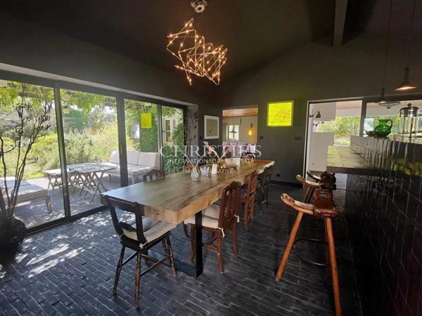 LES PORTES-EN-RE – Villa d’exception, atypique et paysagée entre plage et forêt