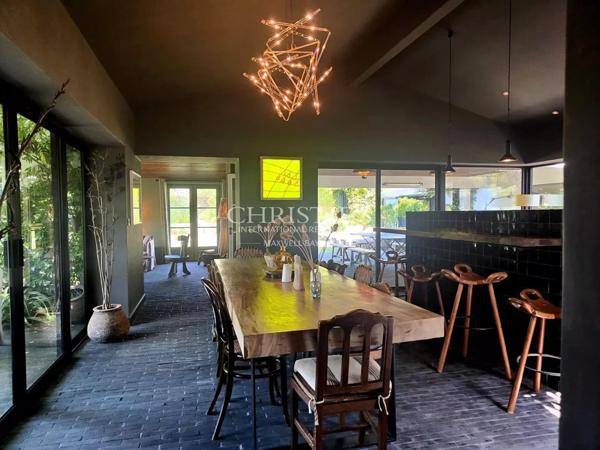 LES PORTES-EN-RE – Villa d’exception, atypique et paysagée entre plage et forêt