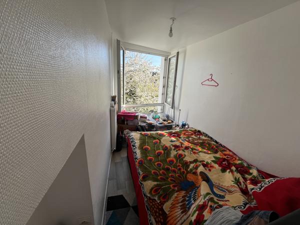 Poitiers (86000) POITIERS MONTBERNAGE APPARTEMENT TYPE 2 DE 33.6 M2 EXPOSE PLEIN SUD