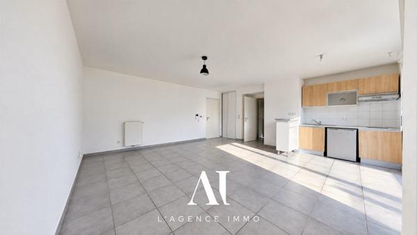 Appartement T2 en Rez-de-Jardin avec Garage Place de parking 01170 Gex