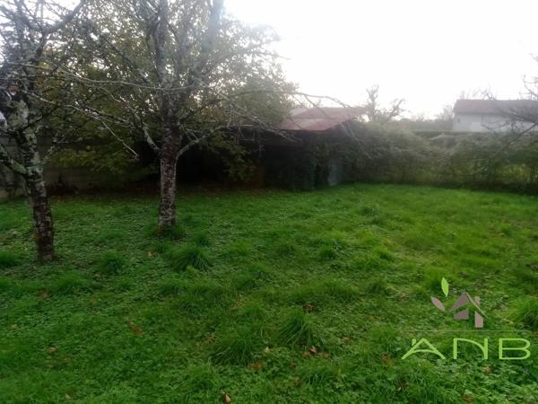 Maison avec potentiel locatif centre Saint Claud