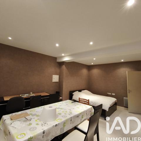 Immeuble à vendre 298 m² Avallon