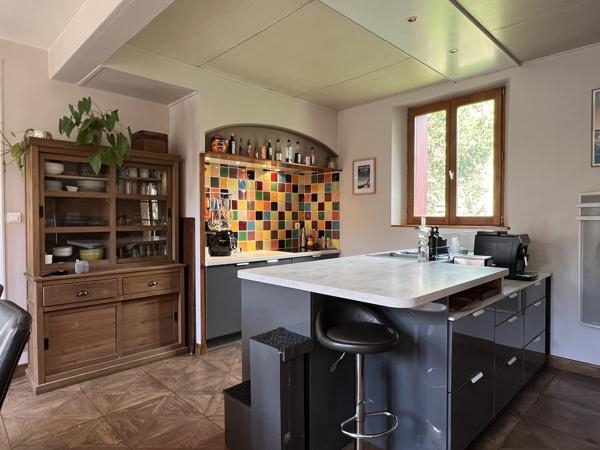 Maison de caractère en bord de rivière- Longueville Sur Scie-Sur-Scie