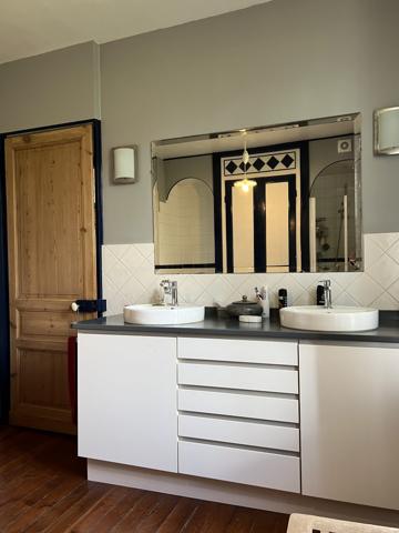 Maison de caractère en bord de rivière- Longueville Sur Scie-Sur-Scie