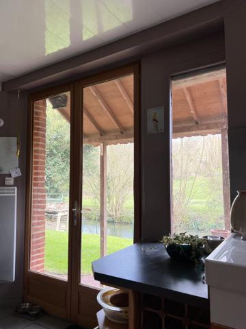 Maison de caractère en bord de rivière- Longueville Sur Scie-Sur-Scie