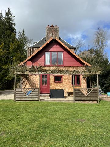 Maison de caractère en bord de rivière- Longueville Sur Scie-Sur-Scie