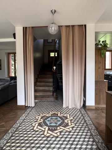 Maison de caractère en bord de rivière- Longueville Sur Scie-Sur-Scie