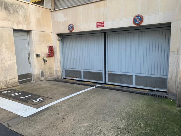 Paris (75006) PARIS 75006 BOX EN SOUS SOL SECURISE