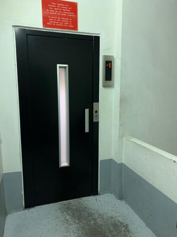 Paris (75006) PARIS 75006 BOX EN SOUS SOL SECURISE