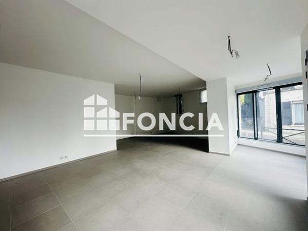 Location Local commercial 2 pièces 73.5 m² - 65 RUE CHARLES DE GAULLE Deuil La Barre 95170