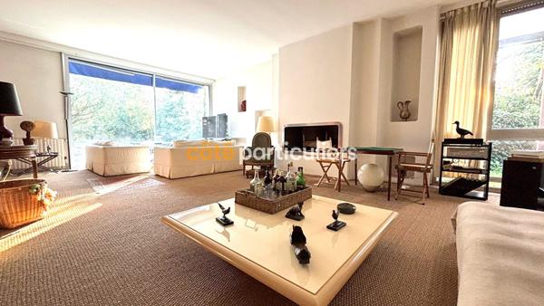 Vente Maison230 m² - 9 Pièces - BORDEAUX (33200)