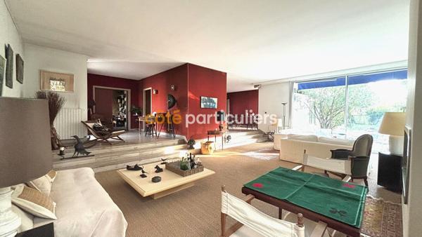 Vente Maison230 m² - 9 Pièces - BORDEAUX (33200)