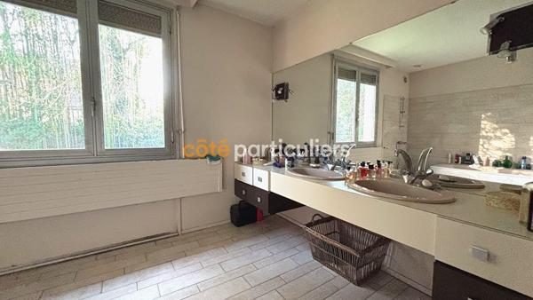 Vente Maison230 m² - 9 Pièces - BORDEAUX (33200)