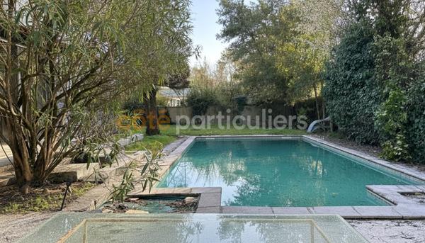 Vente Maison230 m² - 9 Pièces - BORDEAUX (33200)