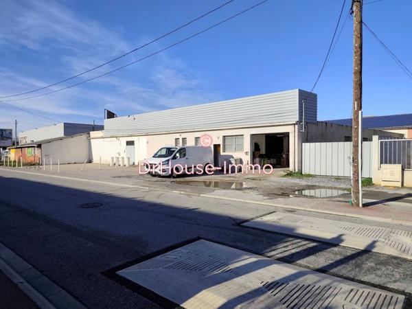 Bien immobilier à vendre 6 pièces de 945 m²