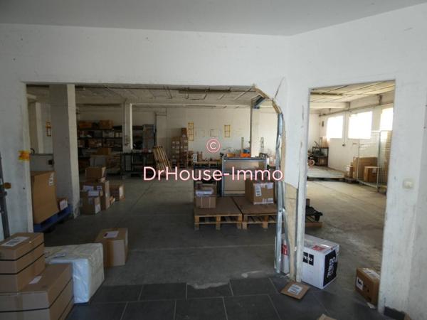 Bien immobilier à vendre 6 pièces de 945 m²