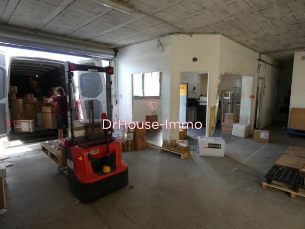 Bien immobilier à vendre 6 pièces de 945 m²