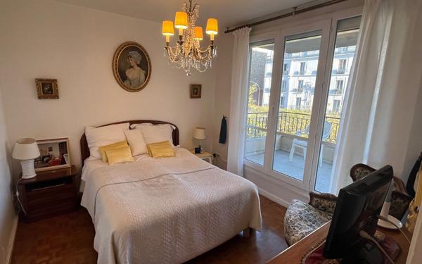 Appartement à vendre    3 pièces • 63,79 m2 Saint-Mandé