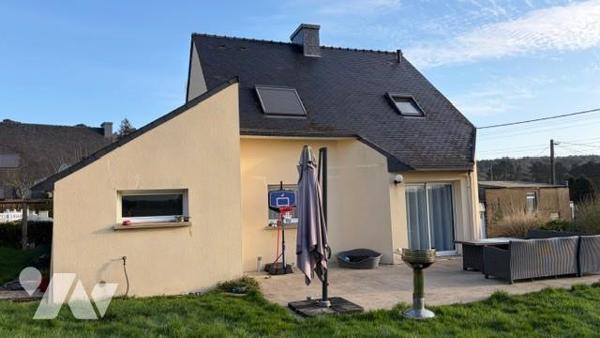 BAUD MAISON de 2005  avec 4 chambres dans hameau