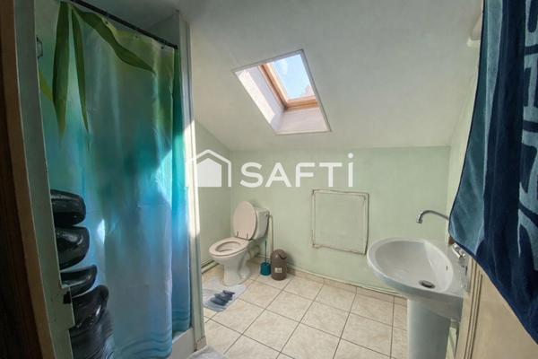 Maison 6 pièces au fort potentiel et beaux volumes