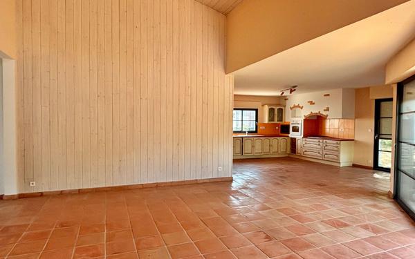 Maison à vendre    4 pièces •  Saint-Pierre-d'Oléron