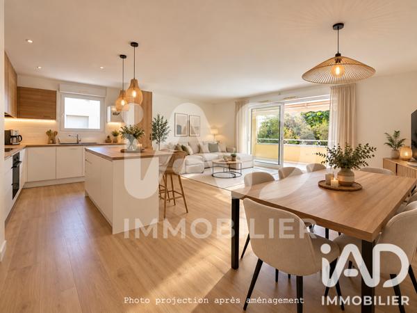 Appartement à vendre 4 pièces 89,4 m² Nîmes