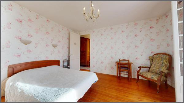 Villa d'éqoque Face à la mer - 286m2 - Royan 17200