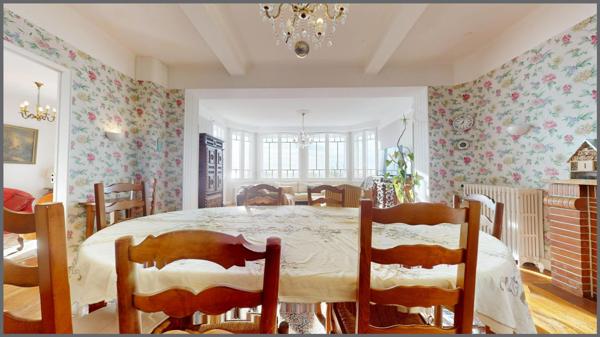 Villa d'éqoque Face à la mer - 286m2 - Royan 17200