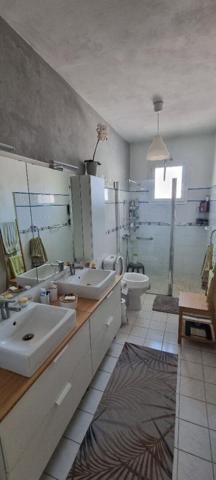 Maison vigneronne Clermont l'Herault 4 pièce(s) 90 m2