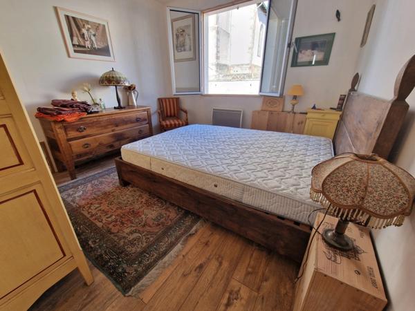 MAISON plain-pied à vendre 3 pièces proche de VITTEL (88) avec TERRASSE , GARAGE et TERRAIN