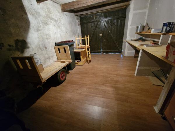 MAISON plain-pied à vendre 3 pièces proche de VITTEL (88) avec TERRASSE , GARAGE et TERRAIN