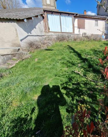 MAISON plain-pied à vendre 3 pièces proche de VITTEL (88) avec TERRASSE , GARAGE et TERRAIN