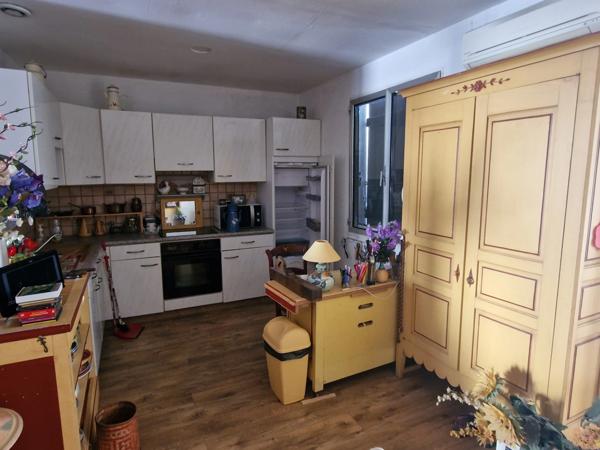 MAISON plain-pied à vendre 3 pièces proche de VITTEL (88) avec TERRASSE , GARAGE et TERRAIN