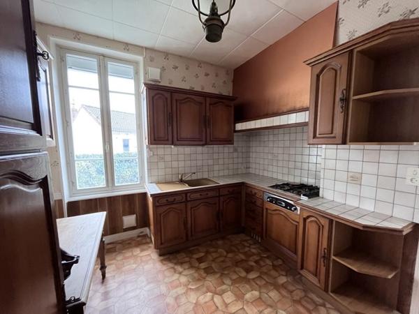 Maison à vendre |  Saint-Junien |  5 pièces | 115 m²