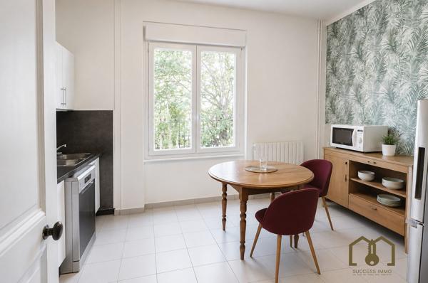 Maison T4 91,70m² habitables 126m² au sol Lyon 8ème atelier + garage