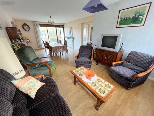 Maison individuelle à vendre à Ydes dans le Cantal (15210), ref : 62T-15029