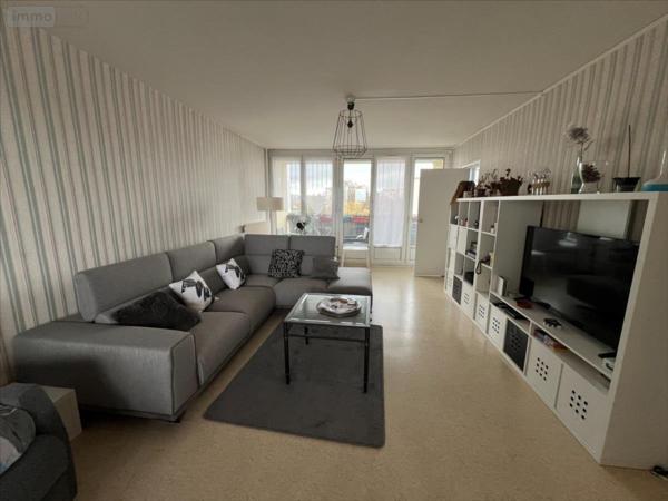 Appartement à vendre à Reims dans la Marne (51100), ref : APDOMBR